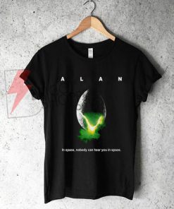 Alan alien in space nobody can hear you in space alien black T-shirt On Sale