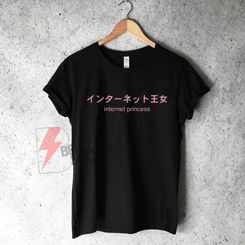 Internet Princess Crop Top Kawaii Cosplay Anime Pastel Goth T